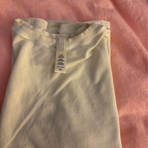Skims cream T shirt XS